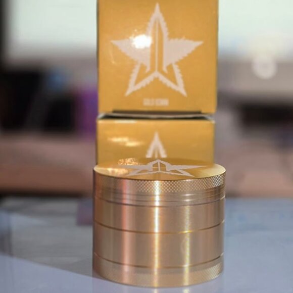 Jeffree Star Lounge 63mm GOLD Sold Out RARE! - Picture 1 of 3